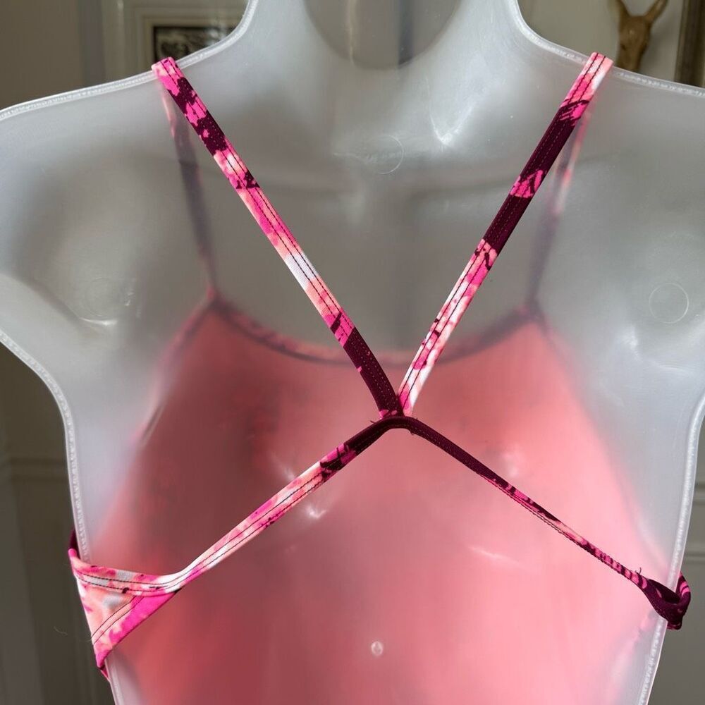 Nike Swim Solar Canopy Classic Tank Swimsuit Bordeaux 8 - Picture 5 of 9